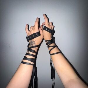 darker wavs faux leather arm hand wraps gloves